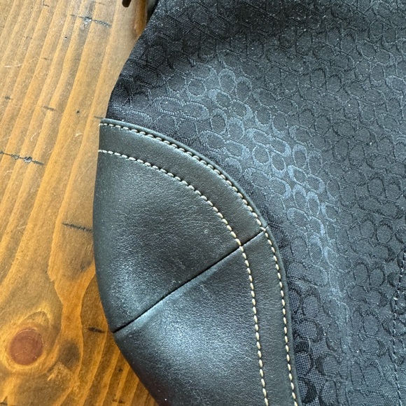 Coach mini purse - Picture 4 of 12